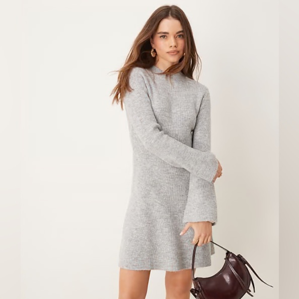 Gray Knit Long Sleeve Dress